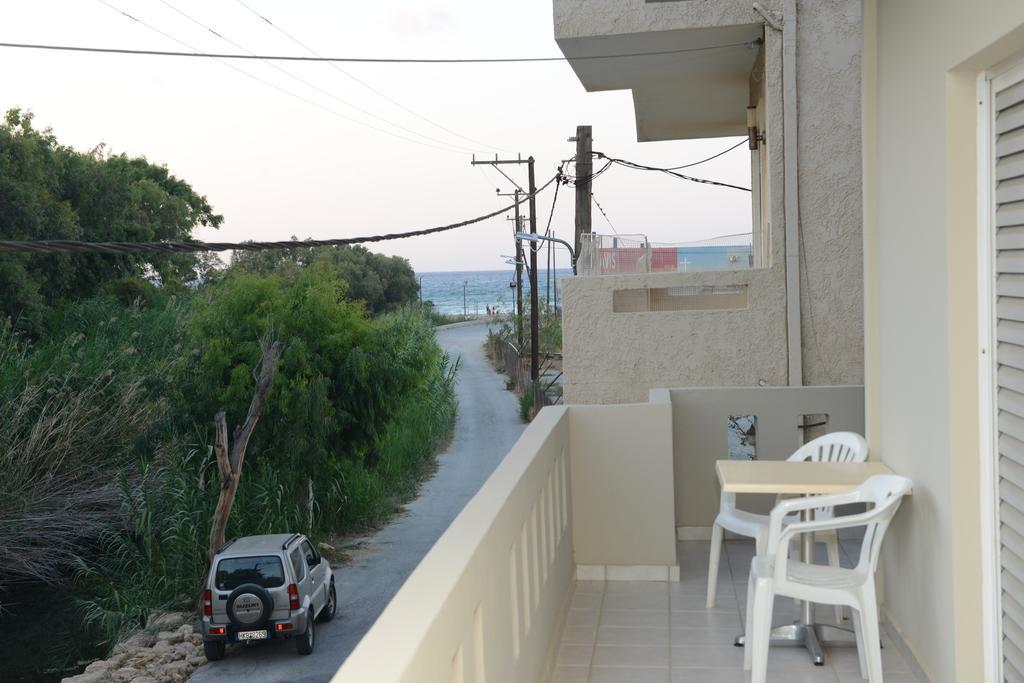 Volanakis Apartments Amoudara  Bagian luar foto