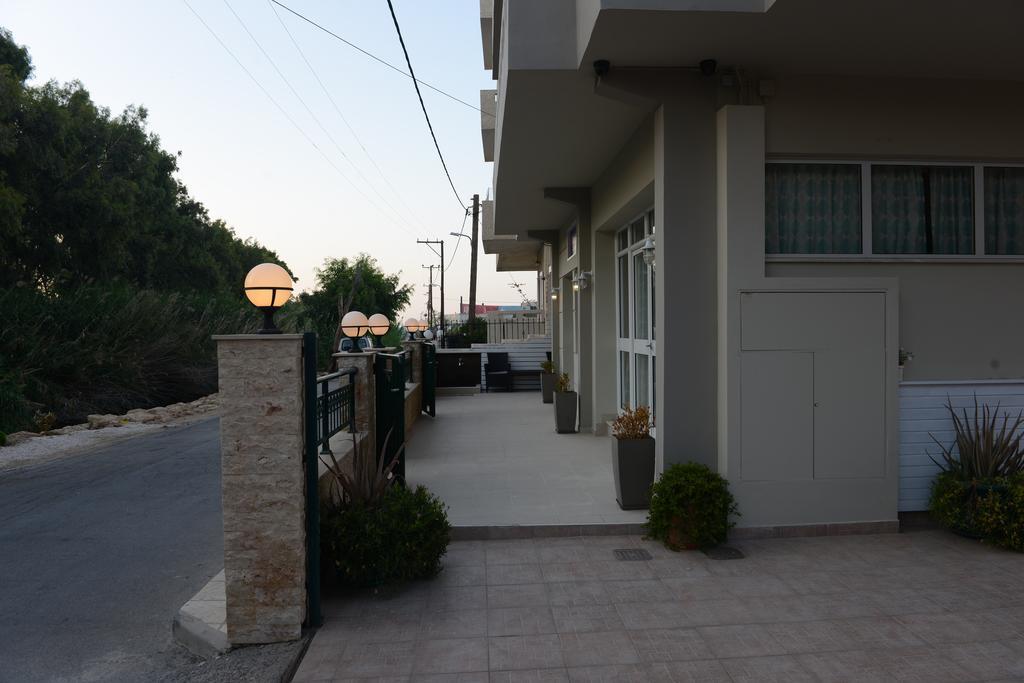 Volanakis Apartments Amoudara  Bagian luar foto